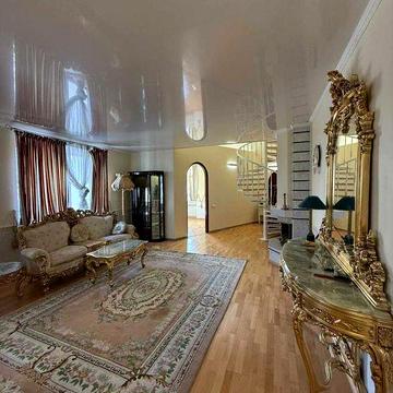 3х кімнатна на Банковой. Тепло та світло є завжди.