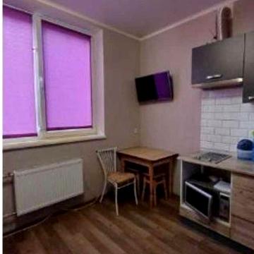 продам квартиру с ремонтом в новом доме на Бочарова/Сахарова