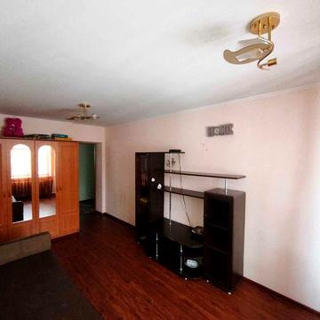 Продам 2-х кімнатну квартиру на вул.С. Зулінського 3586