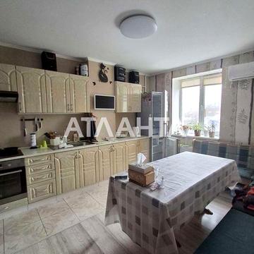 2 комнатная квартира с ремонтом у моря