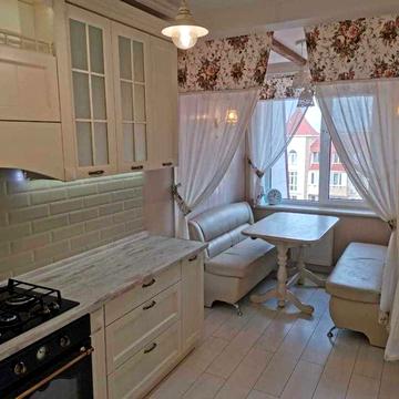 Продам двухкомнатную квартиру с евроремонтом в новом ЖК С АГВ/Киевский