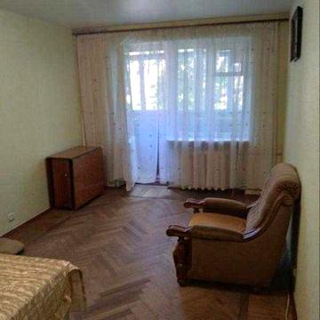 Продам 1-кімнатну квартиру на Черемушках, район пл. Толбухіна