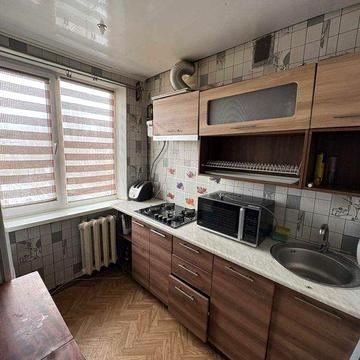 Здам 2-х кімн квартиру вул Космонавтів