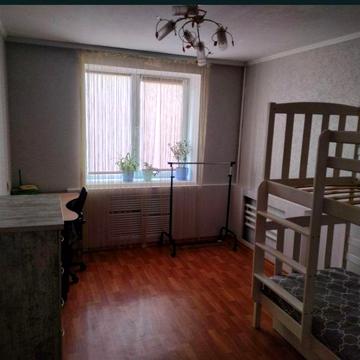 Здається 2 кімната квартира на Панченко Луначарка