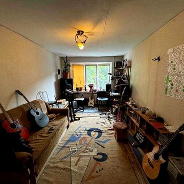 3км студія Квартира район Думки,Тепла та простора квартира під Ремонт