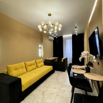 Генуезька вул., 1/1