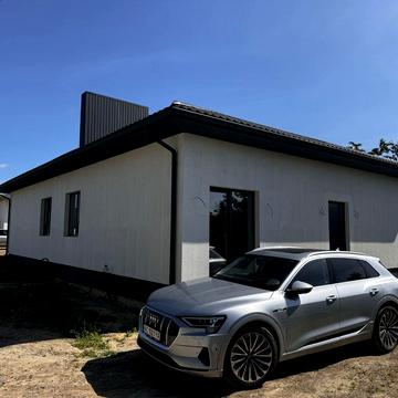 Часний будинок дуплекс із газом