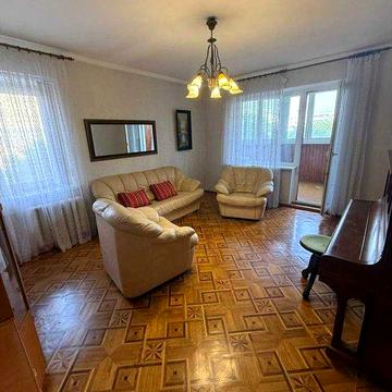 Продам 4-х ком.квартиру на Таирова.