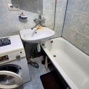 Оренда 3к.на вул.Пасічна (Медової Печери)