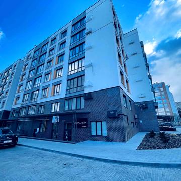 І. Богуна вул., 27а