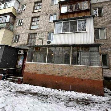 Продам 2-кімнатну квартиру , проспект Байрона