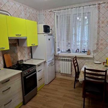 E S3 Продам 2к. квартиру ул. Владислава Зубенко,29