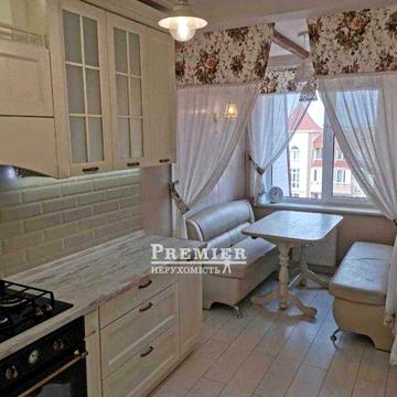 2 комнатная квартира 52 м2 Новый дом Ремонт Район Светлого Совиньона