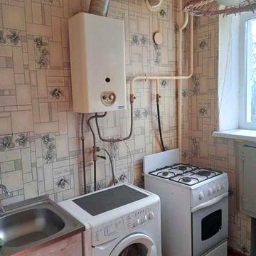 Продаж 1к квартири в цеглі на 4 поверсі