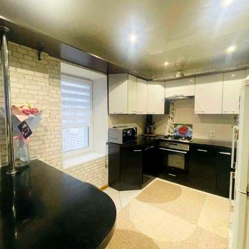 4х кімнатна квартира, р-н Полтавська, 5/9, АГО