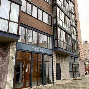 Продається 2 к квартира Молодіжна,2 ЖК Престиж