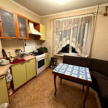 Однокомнатная квартира р-н Парка Горького Чешка