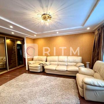 Простора 4-к. кв. для життя без компромісів 33-й район, вул. Ветеранів