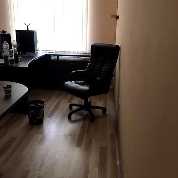 Незалежності вул., 11