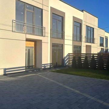 Продаж Будинку Зубра вул. Дорошенка Право Власності