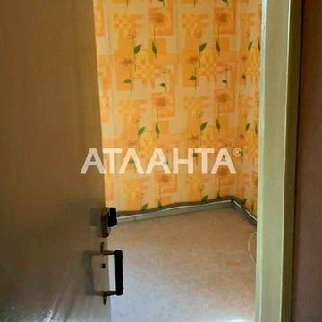 1-комнатная квартира на среднем этаже кирпичного дома по улице Щорса.