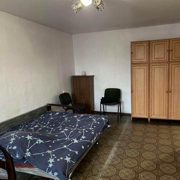 Квартира 1-ная на Бочарова ! 20000$