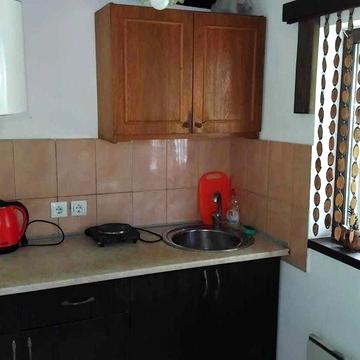 Здам 1-кімнатний будинок Закарпаття Свалява.