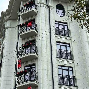 В продаже 4 х комнатная квартира, Клубный дом, газ, Арнаутская ЖК Гимназист