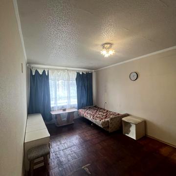 Олександра Попова вул., 10