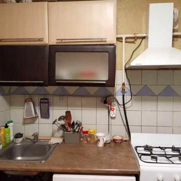 Выговского, 2к квартира  ремонт, метро Сырец