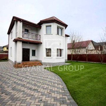 Продаж шикарного 2 поверхового будинку з ремонтом