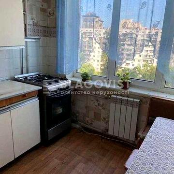 Продаж 3-х кім квартири ГАЗ Оболонський проспект 16Е метро Мінська