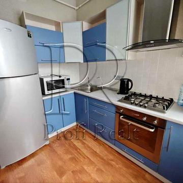 Оренда 2 кімн. квартири на вул. Ялтинська 24/23/ Нова Дарниця