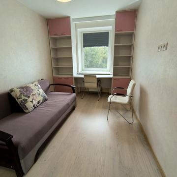 Рівненська вул., 12-А