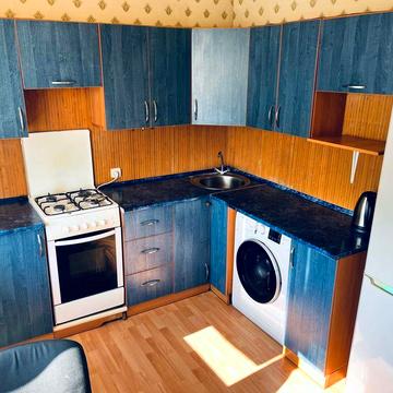 Сдам свою 1 комнатную чешку Фрунзенский. Газ