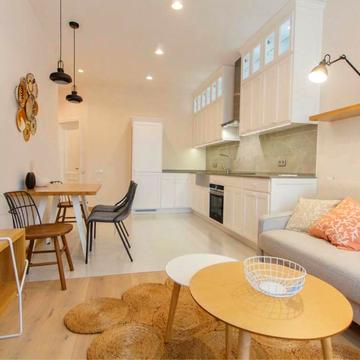 Саперне Поле вул., 5