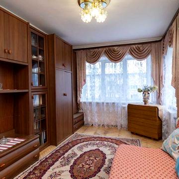 Без %! Продаж 2к квартири, Дарницький бульвар 17, метро Дарниця - 7 хв