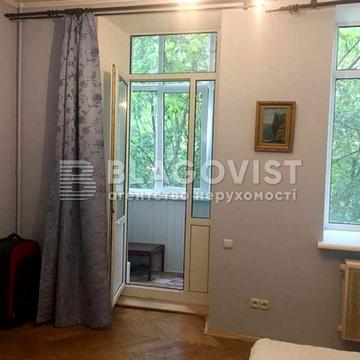Продаж, 2-к квартира, 60м2, 3 поверх Центр, Університет
