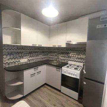 Аренда 2 комнатной квартиры , первая сдача ремонтом на Черемушках.