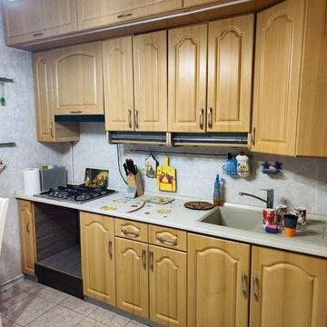 Продается 2к.квартира( сталинка) ЦЕНТР ГОРОДА! Ремонт.Мебель.Техника.