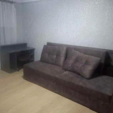 Сдается 1 комн. квартира по ул. Комарова с ремонтом. Свет всегда!