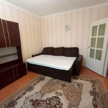 Простора однокімнатна поруч ЖК Софія