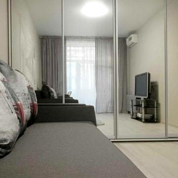 Центр, вулиця Микільсько-Ботанічна, 17/19, метро Університет