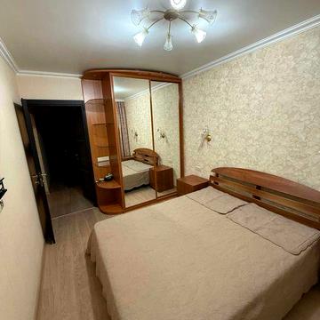 Сдам 3-х кімнатну квартиру на ж/м Победа 6