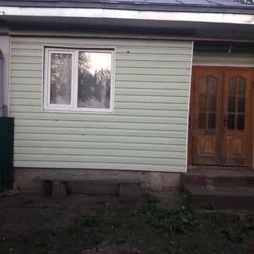 Продається 2 кімнатна квартира в центрі Заболотова