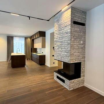 Одноповерховий будинок 175 м², 10 соток, комбіноване опалення. Ліс