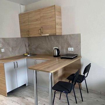 Сдам Гостинку В Новострое ЖК Защитник ,5 мин до метро Защ Украины