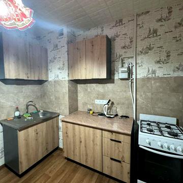 Свободна!Однушка на садах-2!Можно с котиком!