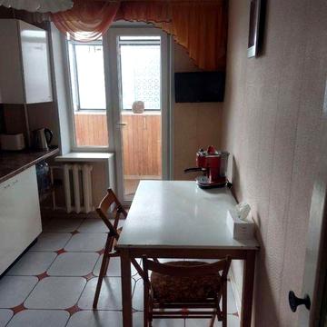 Сдам 3к квартиру середина Рабочей Раздельные комнаты