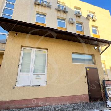 Леоніда Перфецького вул., 11